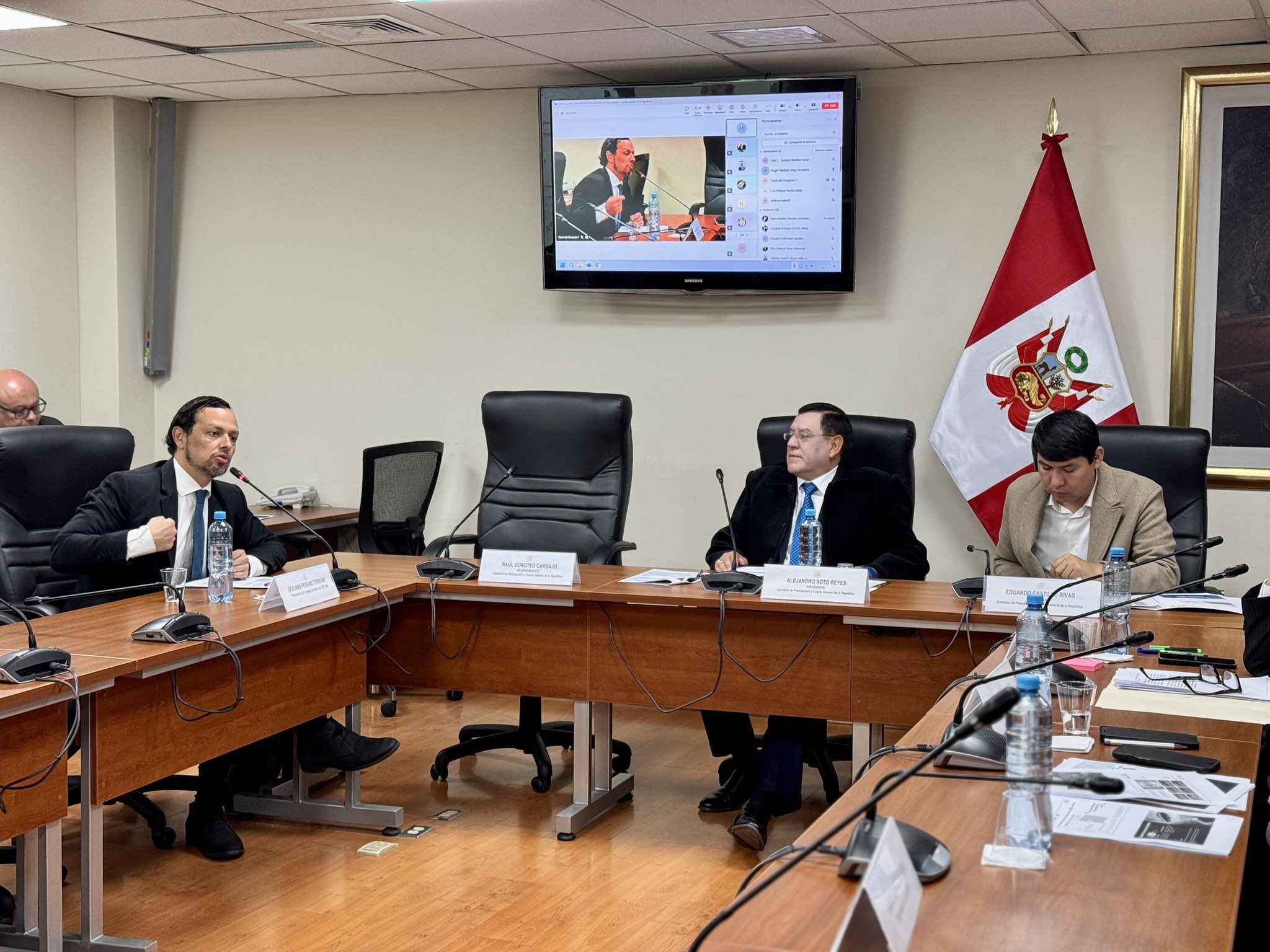 Avances y desafíos del PEDN al 2050 se exponen en Comisión de Presupuesto del Congreso
